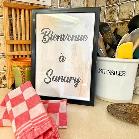 Maison Familiale A Sanary, En Pleine Pinede Villa *