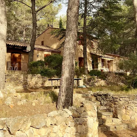 Maison Familiale A Sanary, En Pleine Pinede Villa *